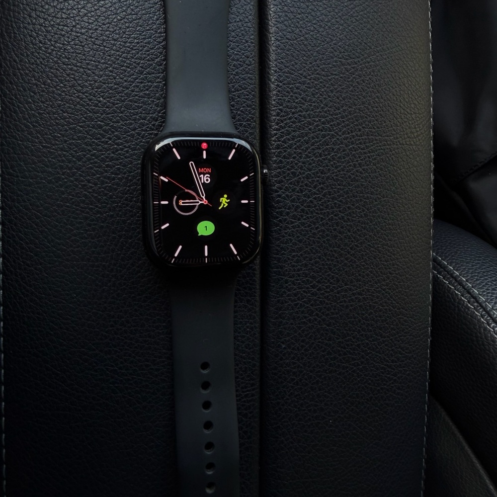 Apple Black Smartwatch with Black Silicone Band